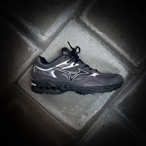 Mizuno Wave MG4 LS  Black Black D1GA261B01 sneaker